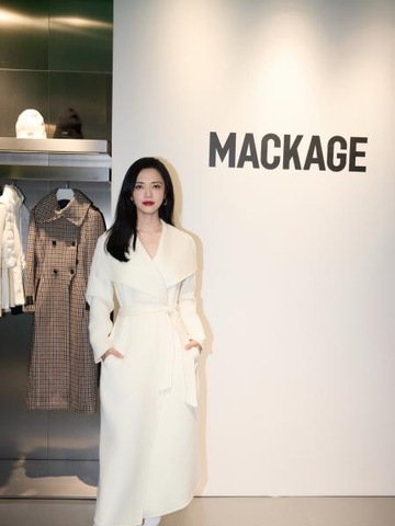 MACKAGE上海兴业太古汇精品店盛大开幕 特邀姚晨、吴千语演绎2025秋冬系列摩登风尚
