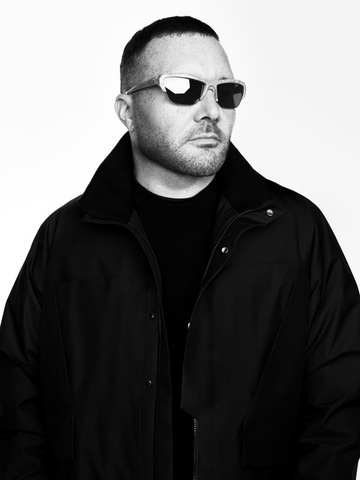 波司登携手英国设计师 Kim Jones 重磅首发 AREAL 产品线