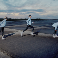 重构冬跑想象：Salomon萨洛蒙首发FALCON FLY高端竞训跑服系列