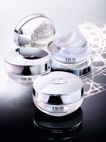 24小时胶原快充，定格肌肤紧弹质感