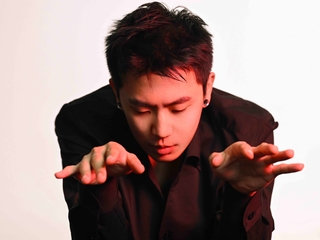 从钢琴专辑到电子舞曲：MARSIX刘家良近期连续发布两部新作