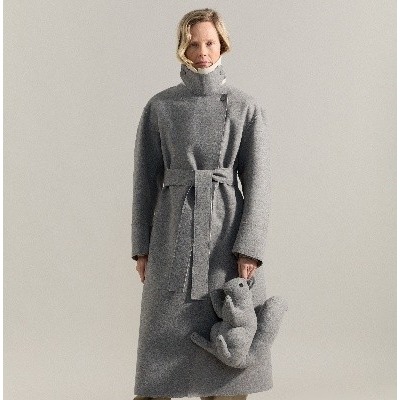 MAX&Co. 携手品牌RÆBURN 发布轻户外合作设计系列  —SNAP. PACK. DEPLOY. 「一触·即发」