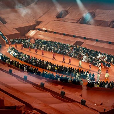 LACOSTE 2026秋冬巴黎时装秀 | 被雨中断的比赛