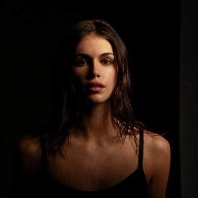 Repetto X Kaia Gerber联名系列