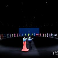 HOII 后益首度登陆中国国际时装周 「熙怡」系列亮相北京