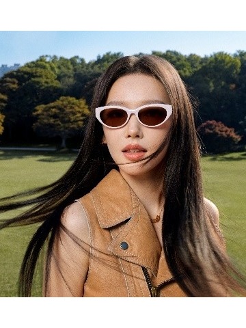 Coach发布2026春夏眼镜系列