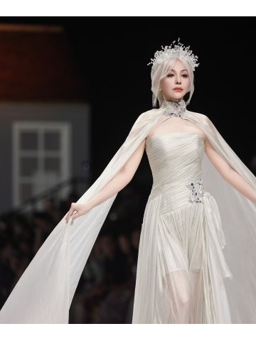 春日花园：WANG FENG COUTURE 2026秋冬系列唯美发布