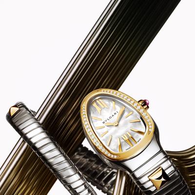 2026“ 钟表与奇迹 ” 高级钟表展 BVLGARI 宝格丽 Serpenti Tubogas Studs 胶囊腕表 金与精钢： 风格魅力与果敢表达的碰撞