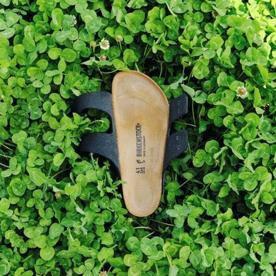 BIRKENSTOCK (勃肯) 推出“自然行走”全新企划