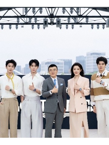 浪琴表于上海盛大发布全新康卡斯潜水系列