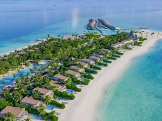 马尔代夫库达薇陵姬丽度假酒店荣获2026年《康泰纳仕旅行者》读者之选双项提名  