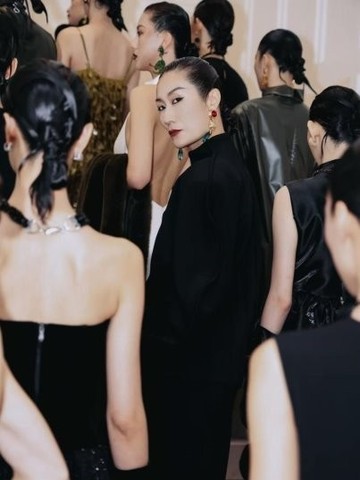 AMANDA·CAO 2026FW高级时装秀深圳启幕 致敬女性力量