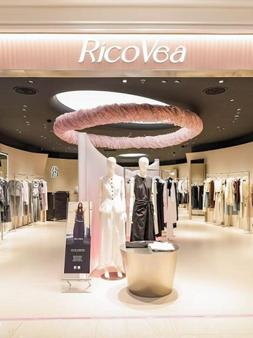 RicoVea 西北首店人气续燃：以新锐设计美学，开启西安潮流“新视界”
