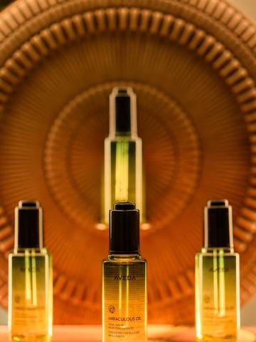 Aveda艾梵达奇迹护发精油——让头发恢复“自己变好的能力”