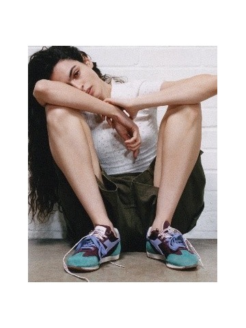  JW ANDERSON 首次携手 DIADORA 推出联名系列