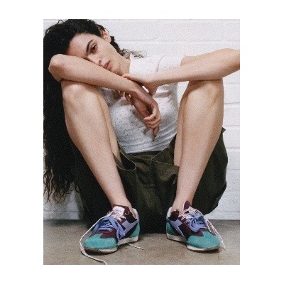  JW ANDERSON 首次携手 DIADORA 推出联名系列