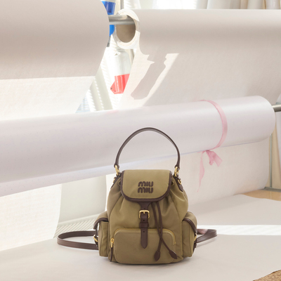 Miu Miu推出全新Upcycled系列