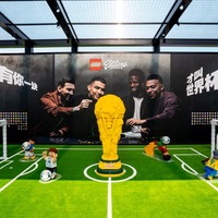 乐高集团全球开启“Get In The Game：乐高®世界杯创意球场”快闪活动，共燃FIFA世界杯2026™足球激情