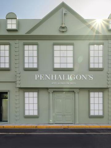 Penhaligon's潘海利根于上海隆重呈献《游弋之地：伦敦名流录》主题展览 致敬肖像兽首系列十周年传奇篇章