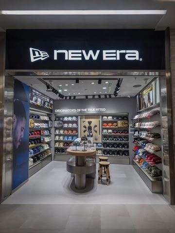 New Era®纽亦华 首家 Cap Lab 概念空间登陆上海静安嘉里中心打造 Caphead 帽头新据点