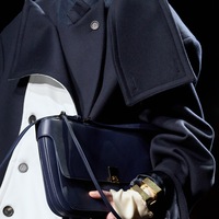 FERRAGAMO CARA 手袋