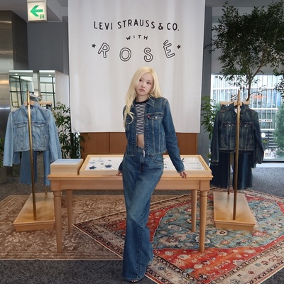 Levi’s® 携手 Rosé 推出 “The Original Girl” 联名系列，以个性化定制致敬原创精神