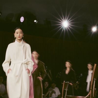 Koradior珂莱蒂尔2026秋冬「流动的时光」剧场秀