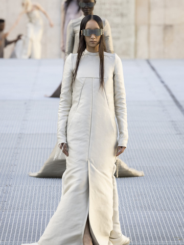 RICK OWENS 发布2027春夏女装系列“STONE”