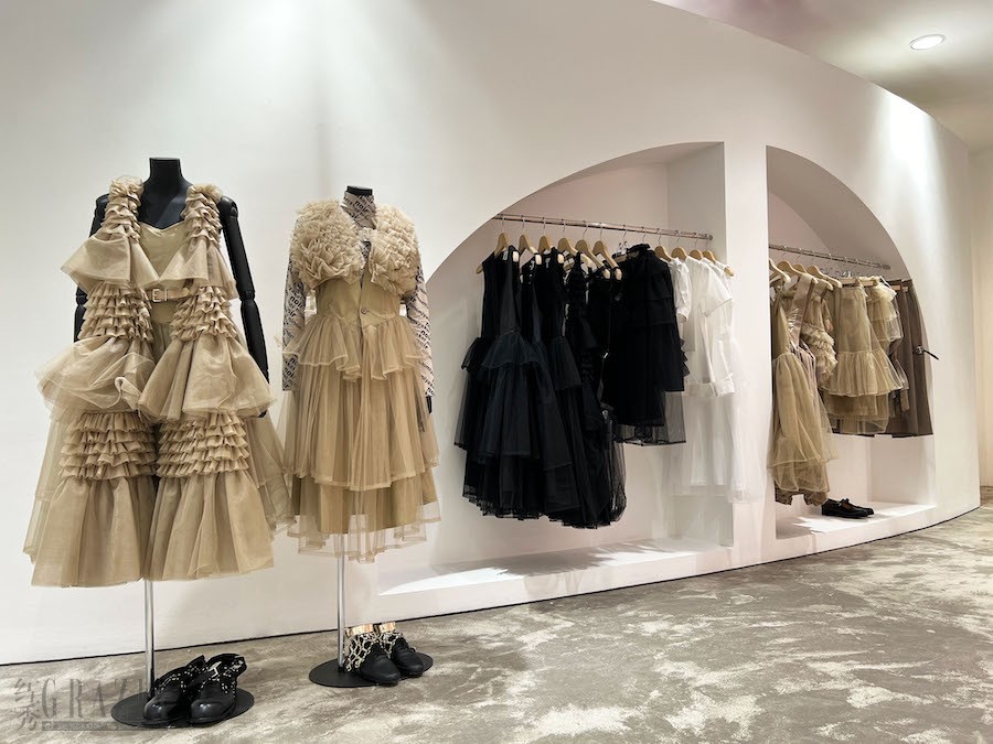 smvlh20220228162539.jpg (3) noir kei ninomiya,2F.jpg