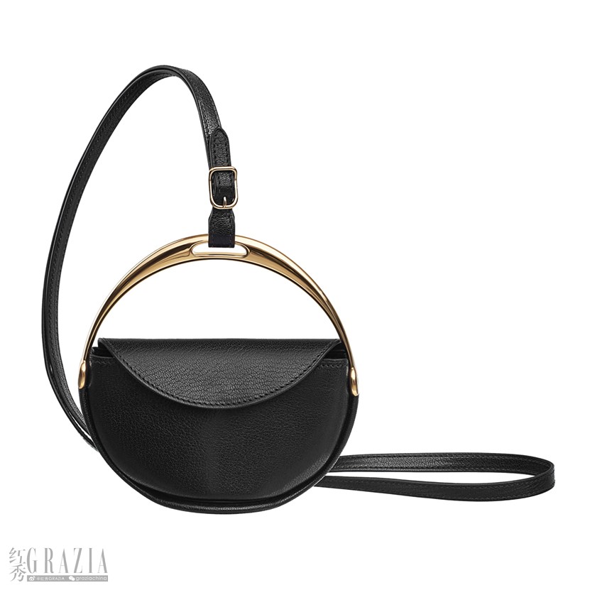 vtikv20240712113342.jpg Minaudiere Hermes Etrier en chevre Chamkila - Collection AH24 - Hermes © Studio des Fleurs.jpg