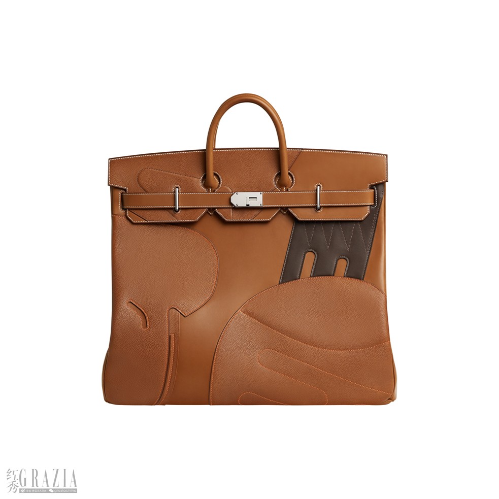 wcbyk20240712113627.jpg Sac Haut a Courroies HAC en selle en veau Barenia et veau Barenia Faubourg - Collection AH24 - Hermes © Studio des Fleurs.jpg